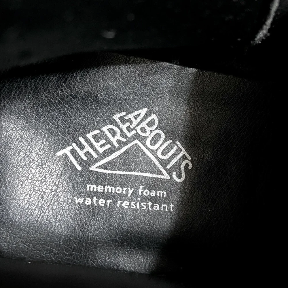 J.C.Penny’s THEREABOUTS Remi Flat Heel KneeHigh Riding Boots Side Zip Girl’s Sz4 - Picture 9 of 11